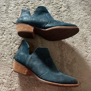 Kork-Ease Blue Ankle Boots